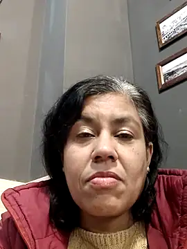 Molly newman6 online show from December 15, 2025, 1:04 pm