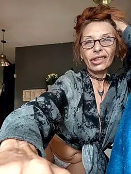 FrozenWaffle online show from October 24, 2025, 4:47 pm