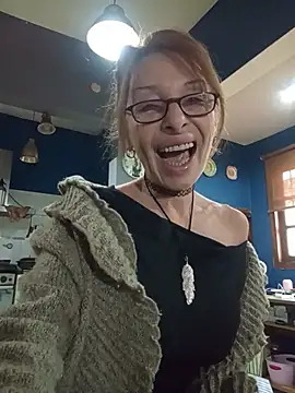 Snapshot of FrozenWaffle chatting on June 21, 2026, 1:57 pm FrozenWaffle online show from June 21, 2026, 1:57 pm
