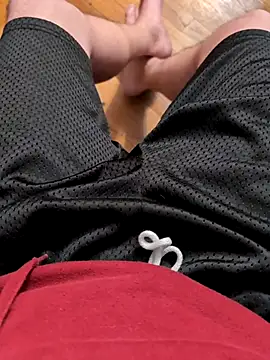 MrandMrsHaze online show from January 7, 2026, 5:21 am