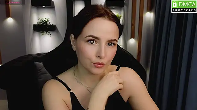 Mira Mermayd online show from February 6, 2025, 1:05 am