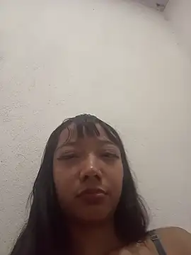 Karmakuro online show from April 23, 2026, 12:51 pm