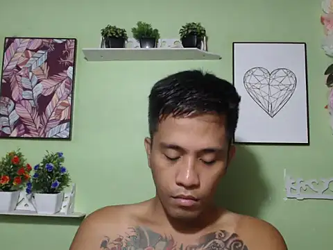 Thyler08 online show from September 19, 2025, 6:59 am