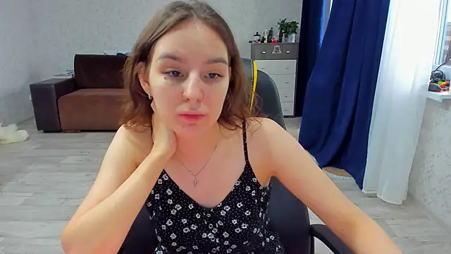 c arina x online show from February 2, 2025, 9:30 am