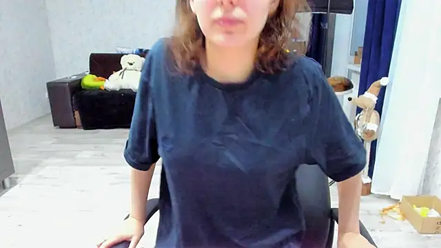 c arina x online show from March 2, 2025, 2:43 pm