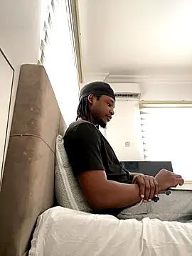 finefinance online show from November 6, 2025, 6:36 am