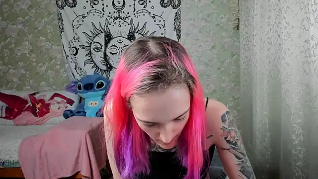 Cutie Adelia online show from February 27, 2025, 1:49 pm