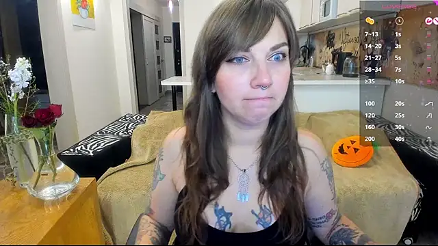 Snapshot of StacyTigerr chatting on October 29, 2025, 3:47 pm StacyTigerr online show from October 29, 2025, 3:47 pm