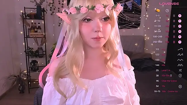 Snapshot of IrmaBell chatting on September 24, 2025, 10:13 pm IrmaBell online show from September 24, 2025, 10:13 pm