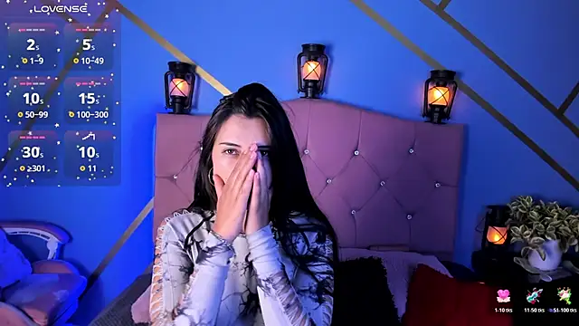 brenda moris01 online show from November 21, 2025, 9:35 pm