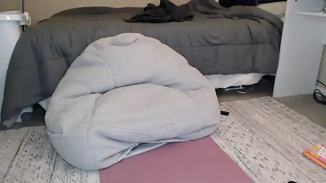 nativepumpkin95 online show from January 21, 2025, 7:58 am