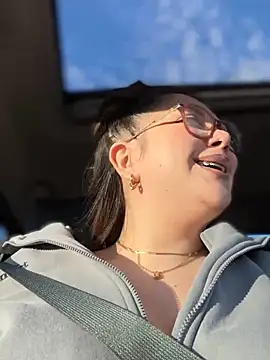 nativepumpkin95 online show from February 14, 2026, 10:39 pm