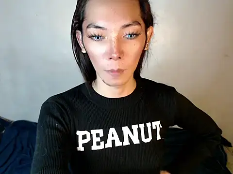 Snapshot of perly_169 chatting on December 22, 2024, 4:17 am perly 169 online show from December 22, 2024, 4:17 am