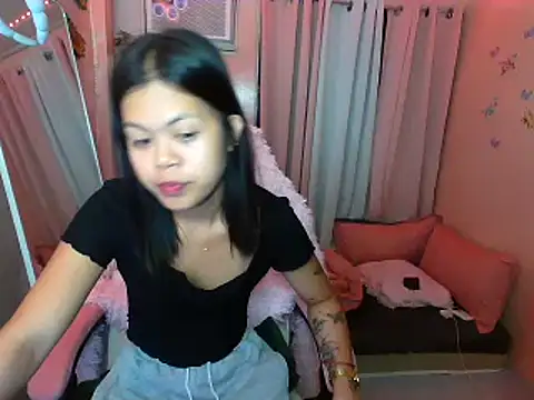 young salsalita online show from October 13, 2025, 1:33 pm