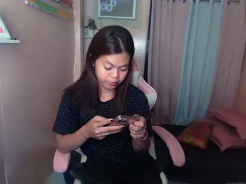 young salsalita online show from May 17, 2026, 2:02 pm