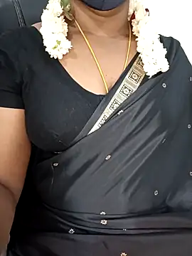 Snapshot of Tamil-hotwife chatting on April 2, 2026, 7:00 pm Tamil-hotwife online show from April 2, 2026, 7:00 pm