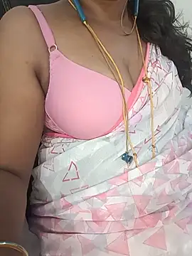 Snapshot of Tamil-hotwife chatting on June 12, 2026, 8:57 am Tamil-hotwife online show from June 12, 2026, 8:57 am