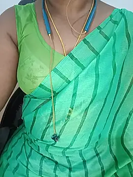 Snapshot of Tamil-hotwife chatting on June 21, 2026, 5:26 pm Tamil-hotwife online show from June 21, 2026, 5:26 pm