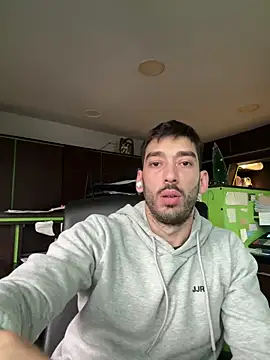 Snapshot of dk2995 chatting on January 30, 2025, 10:08 am dk2995 online show from January 30, 2025, 10:08 am