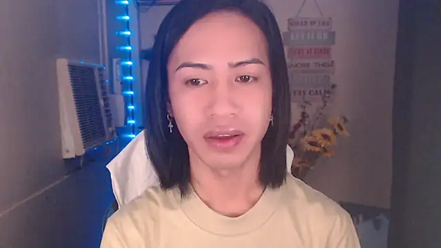 Snapshot of Lemonadexxx chatting on December 22, 2025, 12:18 am Lemonadexxx online show from December 22, 2025, 12:18 am