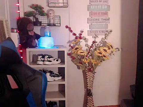 Lemonadexxx online show from January 18, 2026, 9:18 pm