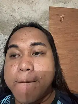 bettina love online show from August 3, 2026, 1:38 pm