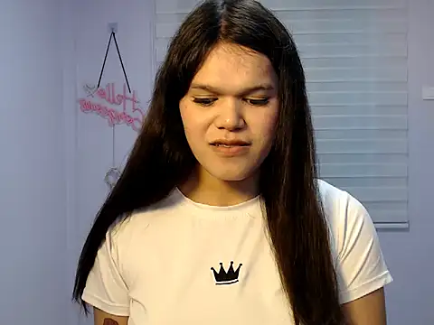Miss Ivanawolf online show from May 24, 2026, 9:14 am
