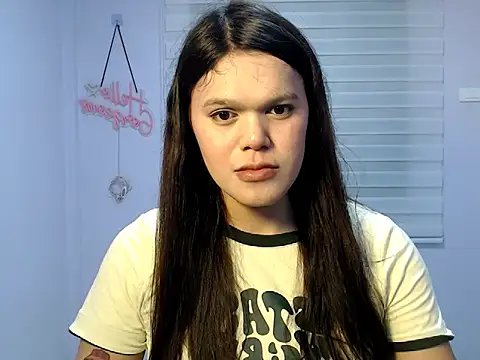 Miss Ivanawolf online show from May 25, 2026, 12:11 pm