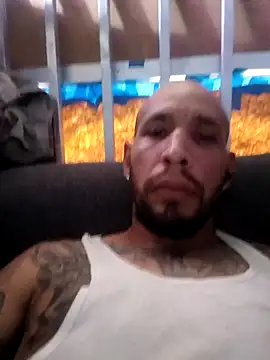 Snapshot of mrbigone45 chatting on October 17, 2025, 9:01 am mrbigone45 online show from October 17, 2025, 9:01 am