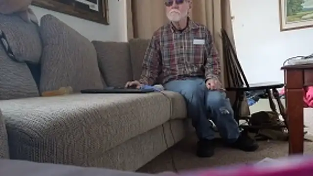 Snapshot of CDforU chatting on February 10, 2026, 6:34 pm CDforU online show from February 10, 2026, 6:34 pm