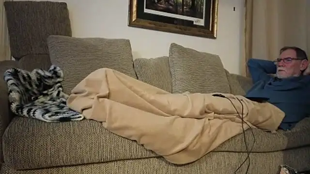 Snapshot of CDforU chatting on February 21, 2026, 6:36 am CDforU online show from February 21, 2026, 6:36 am