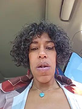 Goldenlace online show from February 27, 2026, 12:49 pm