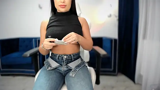 Snapshot of _missperfection_ chatting on May 15, 2026, 1:45 am missperfection online show from May 15, 2026, 1:45 am