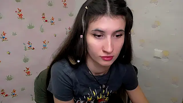 MaryEm976 online show from December 22, 2025, 9:06 am