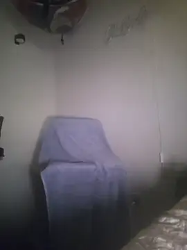 PartyAnimalfreak online show from December 19, 2025, 9:22 pm