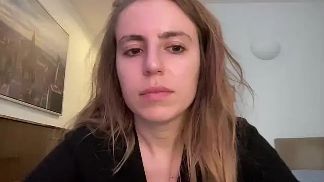 Mollyy998 online show from December 3, 2025, 3:21 pm