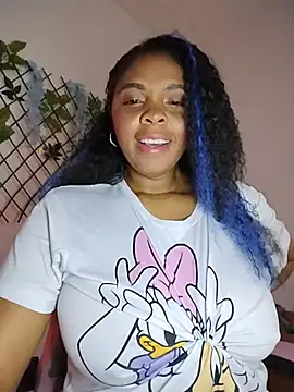 collegechica online show from November 6, 2025, 6:03 am