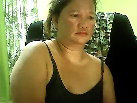 hott scarlett online show from February 2, 2025, 12:35 pm