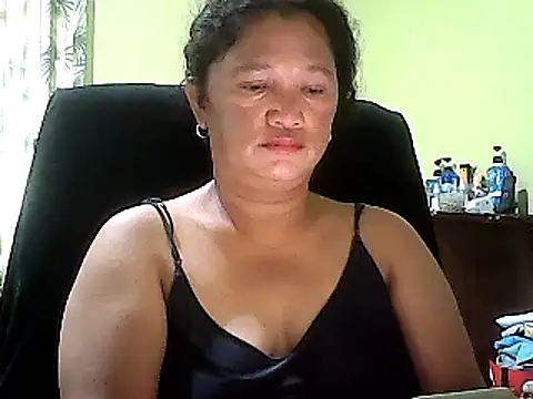 hott scarlett online show from February 21, 2025, 7:23 am