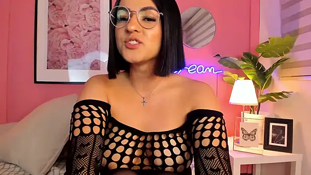 SoySaraa online show from March 18, 2025, 11:30 am