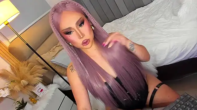 yourbabygoddess online show from October 23, 2025, 6:13 am