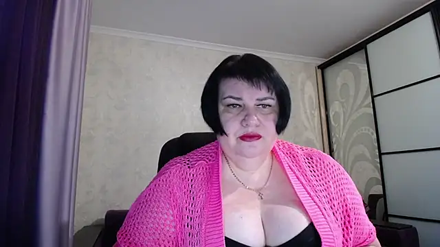 JuicyLady Di online show from October 27, 2025, 4:38 am