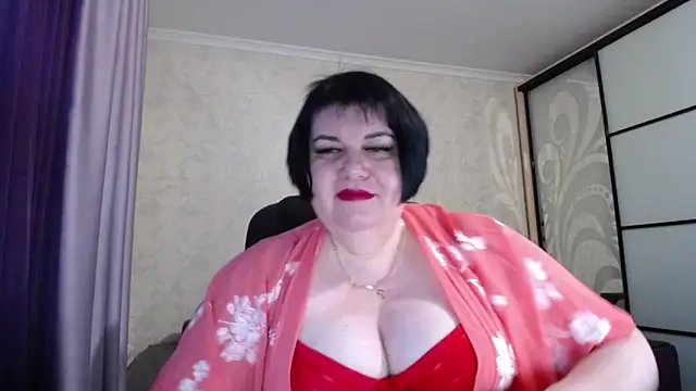 JuicyLady Di online show from December 22, 2025, 5:48 am