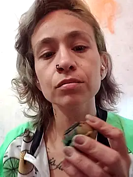 fablob23 online show from April 14, 2026, 2:34 pm