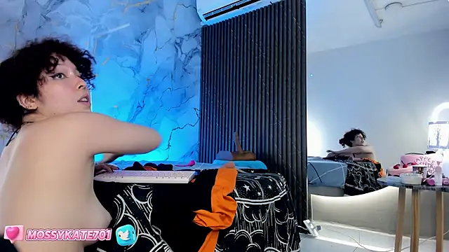 Katemoss70 online show from January 31, 2025, 6:03 pm