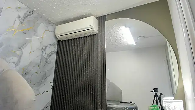 Katemoss70 online show from February 28, 2025, 12:09 pm