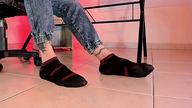 Snapshot of ArchieCollins chatting on December 16, 2025, 8:58 pm ArchieCollins online show from December 16, 2025, 8:58 pm