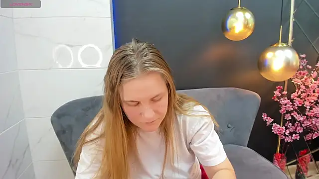 JadeSoft online show from February 16, 2025, 7:49 pm