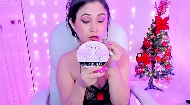 danielahot66 online show from December 7, 2024, 9:50 am