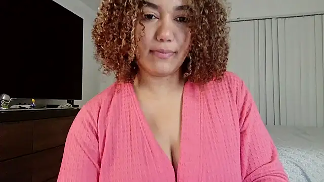 cataleya-glen online show from December 16, 2025, 12:54 pm